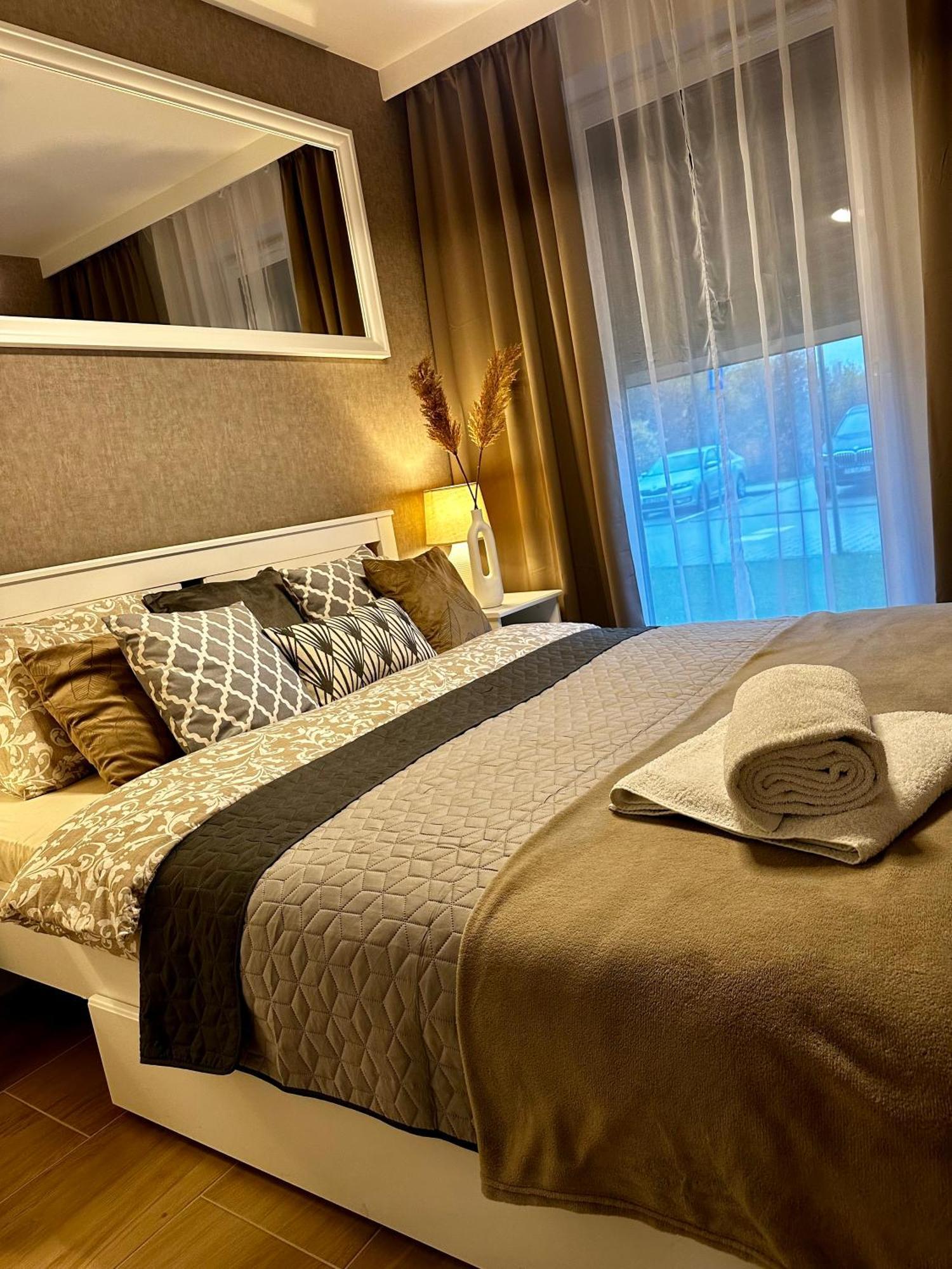 Apartamenty Kielce- Apartament Rubin Przy Zalew Kielecki, Faktura, Parking, Centrum Esterno foto