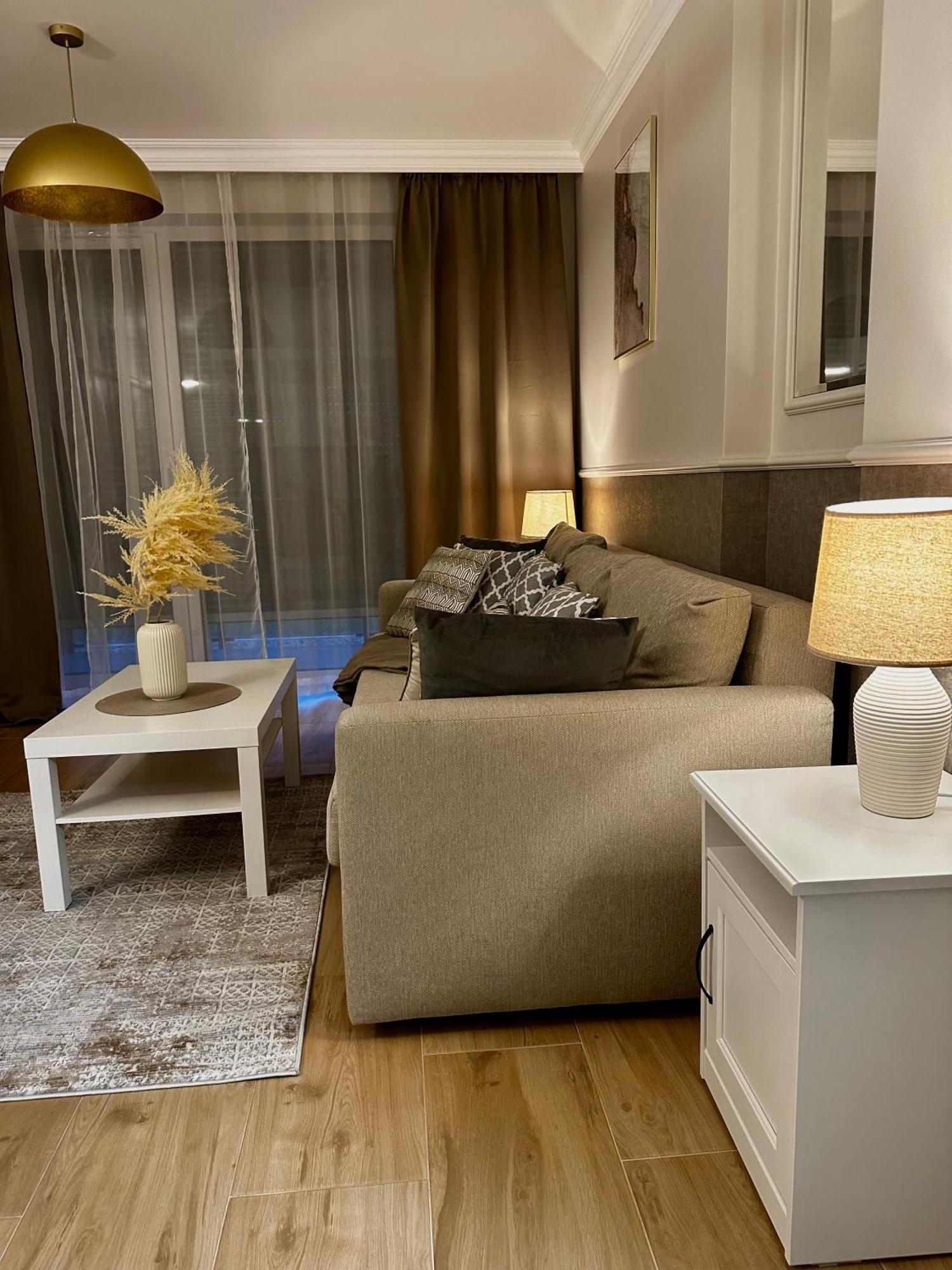 Apartamenty Kielce- Apartament Rubin Przy Zalew Kielecki, Faktura, Parking, Centrum Esterno foto